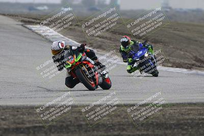 media/Nov-29-2025-TrackDaz (Sat) [[10ae2d9bce]]/B Group/Session 3 (Outside Grapevine)/